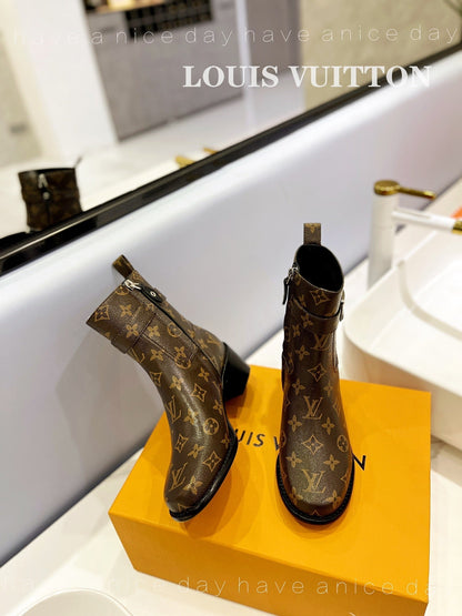 LV Waist Side Ankle Boots Brown Monogram Canvas