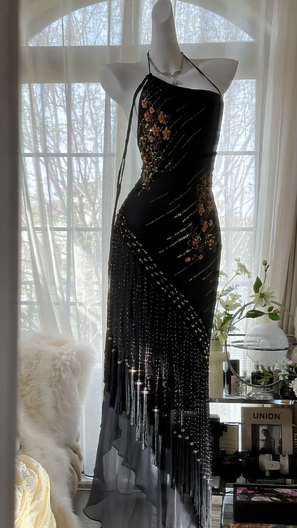 Black halter-neck, fitted waist, bodycon sexy long ball gown R7669