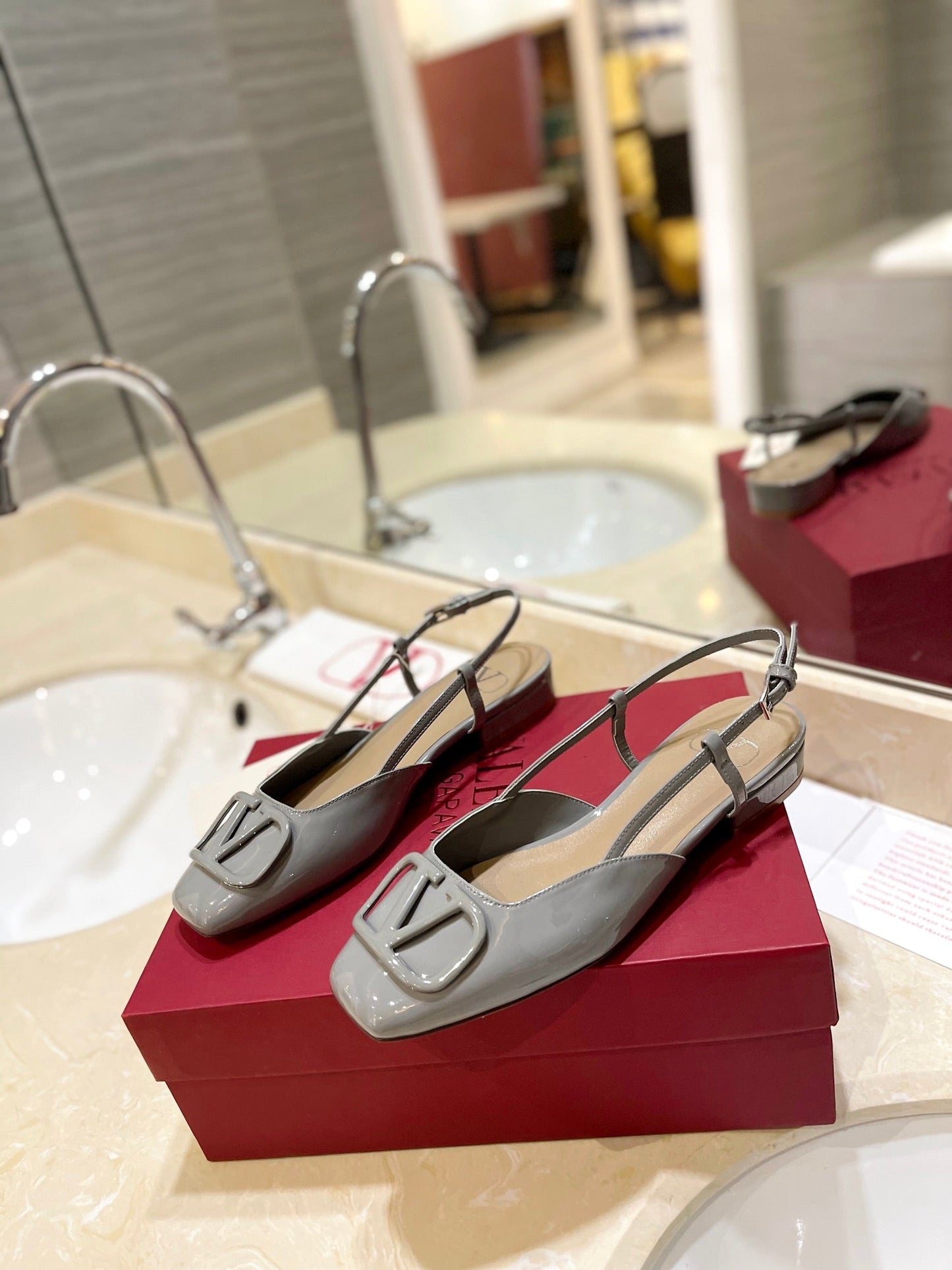 VLOGO GREY PATENT LEATHER SLINGBACK FLATS