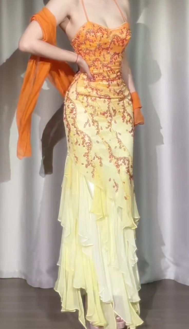 Pretty Spaghetti Straps Ombre Yellow Chiffon Sequin Beaded Mermaid Party Dress Long Prom Dresses SP1266