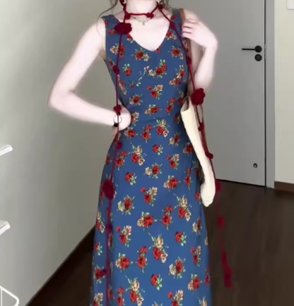 Retro V-neck floral suspender dress high-end waist temperament long skirt R0772