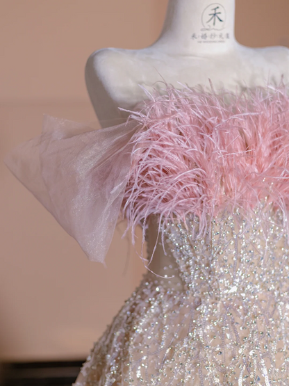 Light pink strapless neckline with feather design, light champagne-colored long ball gown, bridal dress R8366