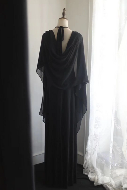Black halter-neck waist-cinching backless sexy long prom dress R7947