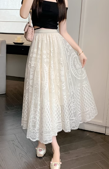 Retro high waist heavy lace hollow flower large swing A-line skirt versatile temperament long skirt R0207