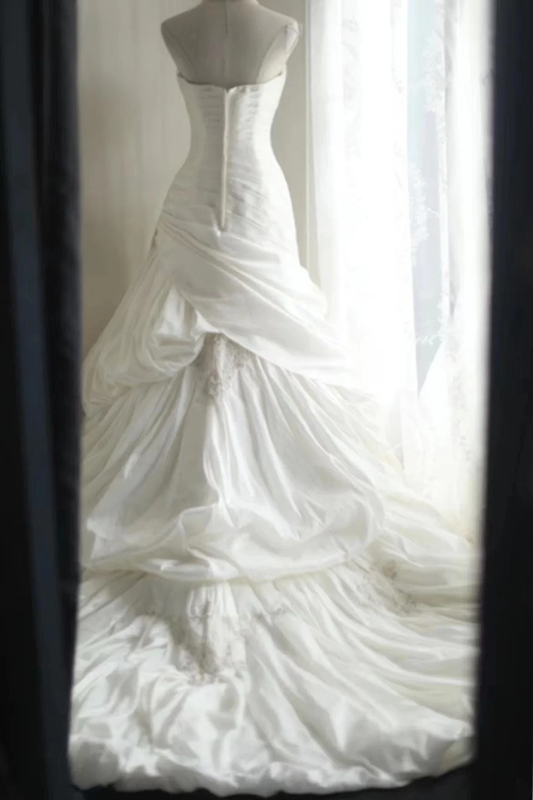White strapless waist-cinching slim-fit ruched ballgown long prom dress R7949