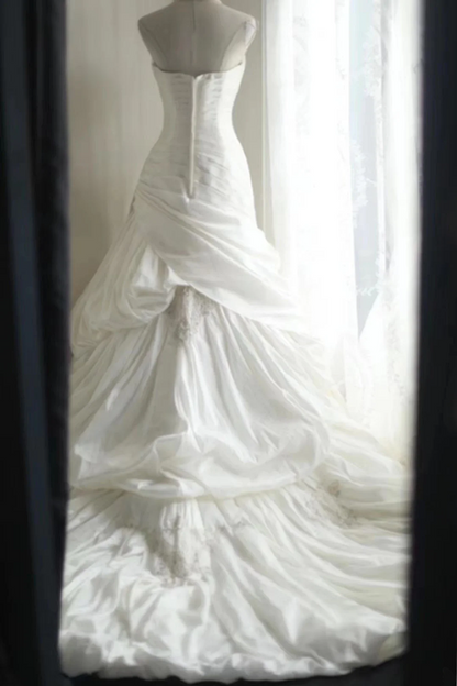 White strapless waist-cinching slim-fit ruched ballgown long prom dress R7949