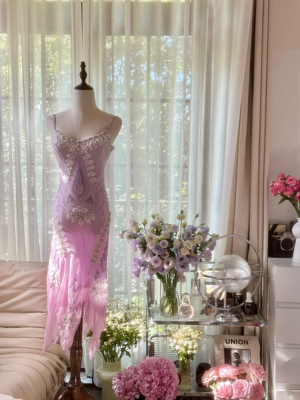 Light purple halter-neck fitted midi ball gown with an asymmetrical hem R7790