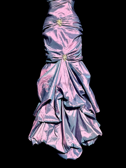 High-end purple strapless fitted waist slim-fitting ball gown with a full skirt R6684