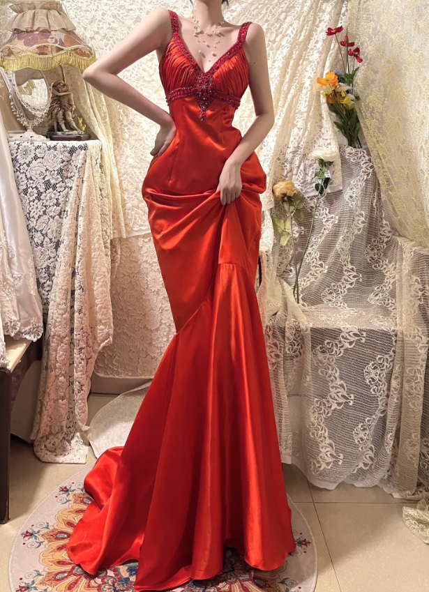 Charming Spaghetti Straps Red V Neck Satin Beaded Party Dress Long Wedding Guest Dress D2057