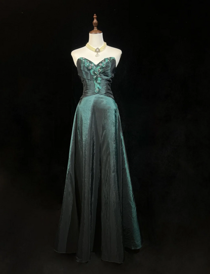 Unique Sweetheart Neck Green Satin Beaded Appliques A Line Wedding Guest Dress Long Birthday Party Dress Evening Gown