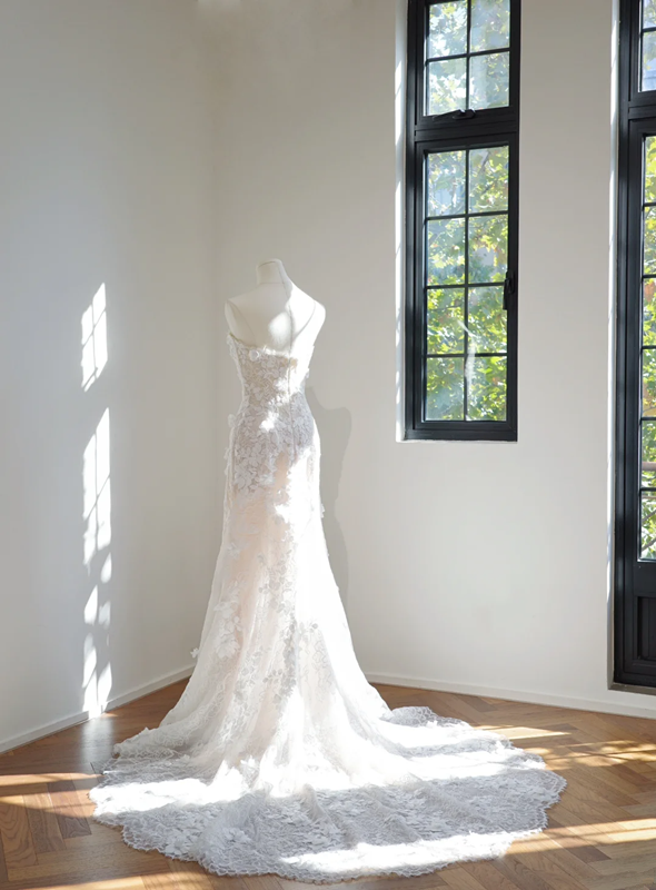 Off-white strapless fitted waist bodycon long ball gown, bridal dress R8453