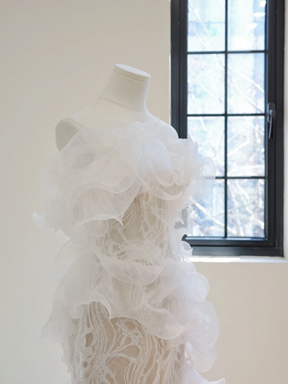 White strapless, fitted waist, long fishtail skirt, sexy ball gown, bridal dress R8511