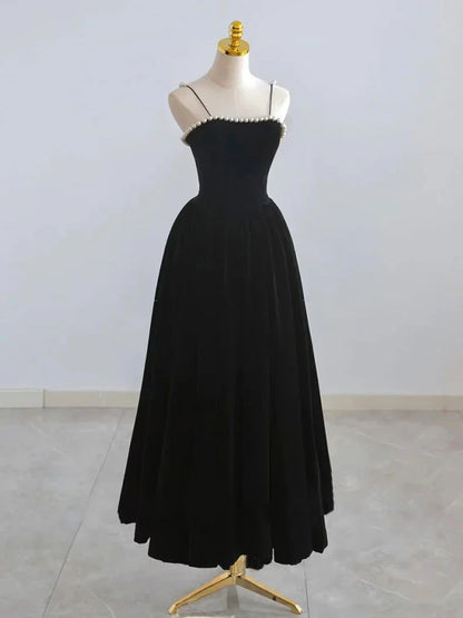 Retro Burgundy Beaded Spaghetti Strap Design A-line Velvet Party Dress Homecoming Dress D1541