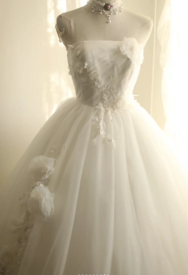 Fairy Strapless Tulle Appliqued Ball Gown White Long Wedding Dress