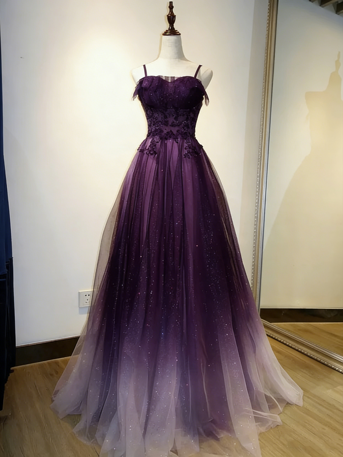 Elegant Ombre Navy Blue Tulle Appliques Straps Long Evening Dress, A-Line Tulle Prom Dresses Y1807