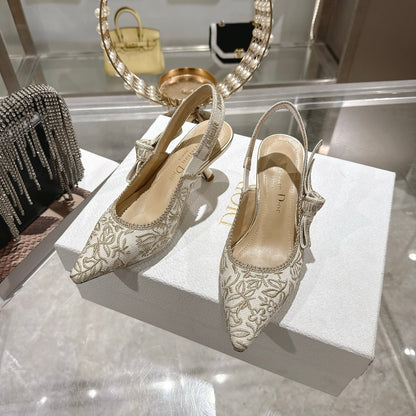 CC 26 Slingback Metallic Floral Embroidery 45mm Ivory Gold Tweed 592234