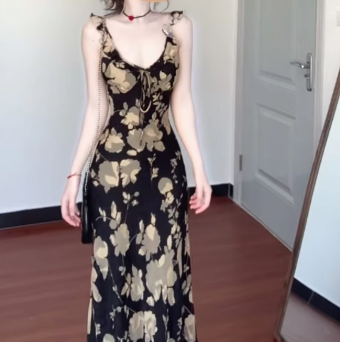 Retro floral suspender dress gentle temperament waist slim hip skirt R0649