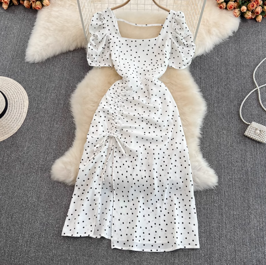 Holiday beach dress with open back, super fairy square collar, slim fit, puff sleeves, slit polka dot dress R0346