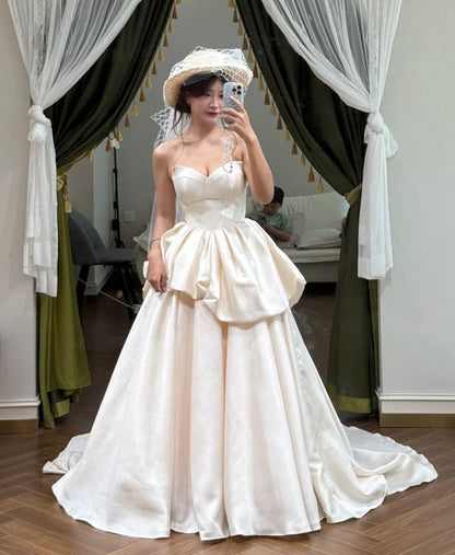 Pretty Wedding Dress Satin Sweetheart Pleated Wedding Dress   D4607