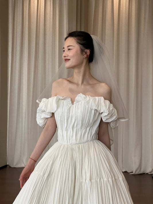 Newest Wedding Dress Off Shoulder Pleated Wedding Dress   D4617