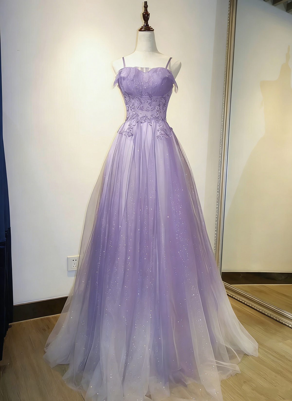 Elegant Ombre Navy Blue Tulle Appliques Straps Long Evening Dress, A-Line Tulle Prom Dresses Y1807