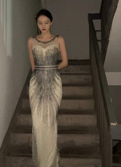 Sparkling Prom Dress Crew Neck Beading Gala Evening Gown Dress Cocktail Outfits    D4873