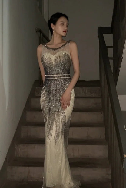 Sparkling Prom Dress Crew Neck Beading Gala Evening Gown Dress Cocktail Outfits    D4873