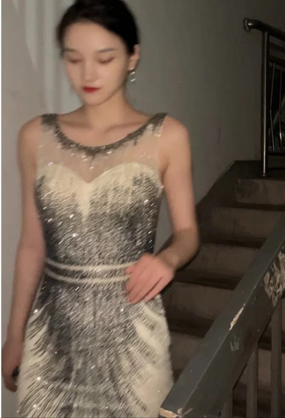 Sparkling Prom Dress Crew Neck Beading Gala Evening Gown Dress Cocktail Outfits    D4873