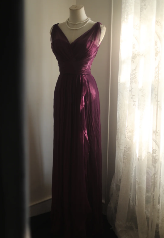 Charming Purple V Neck Tulle Long Wedding Guest Dress Formal Evening Dress Prom Dress D2209