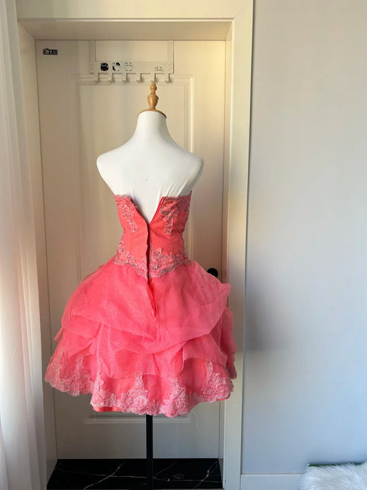 Stunning Homecoming Dress Strapless Apllique Cascade Flower Back to School Outfits Party Dress D6482