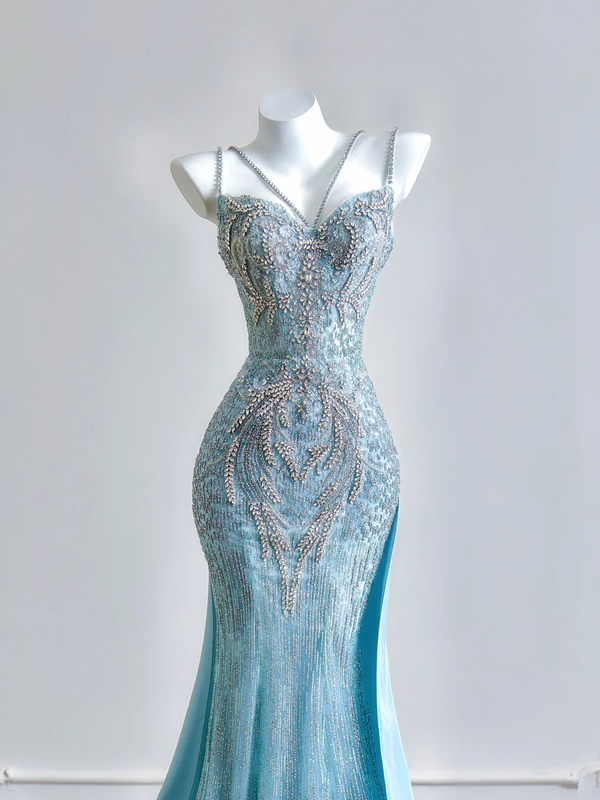 Light blue halter-neck fitted waist bodycon sexy long ball gown R8194