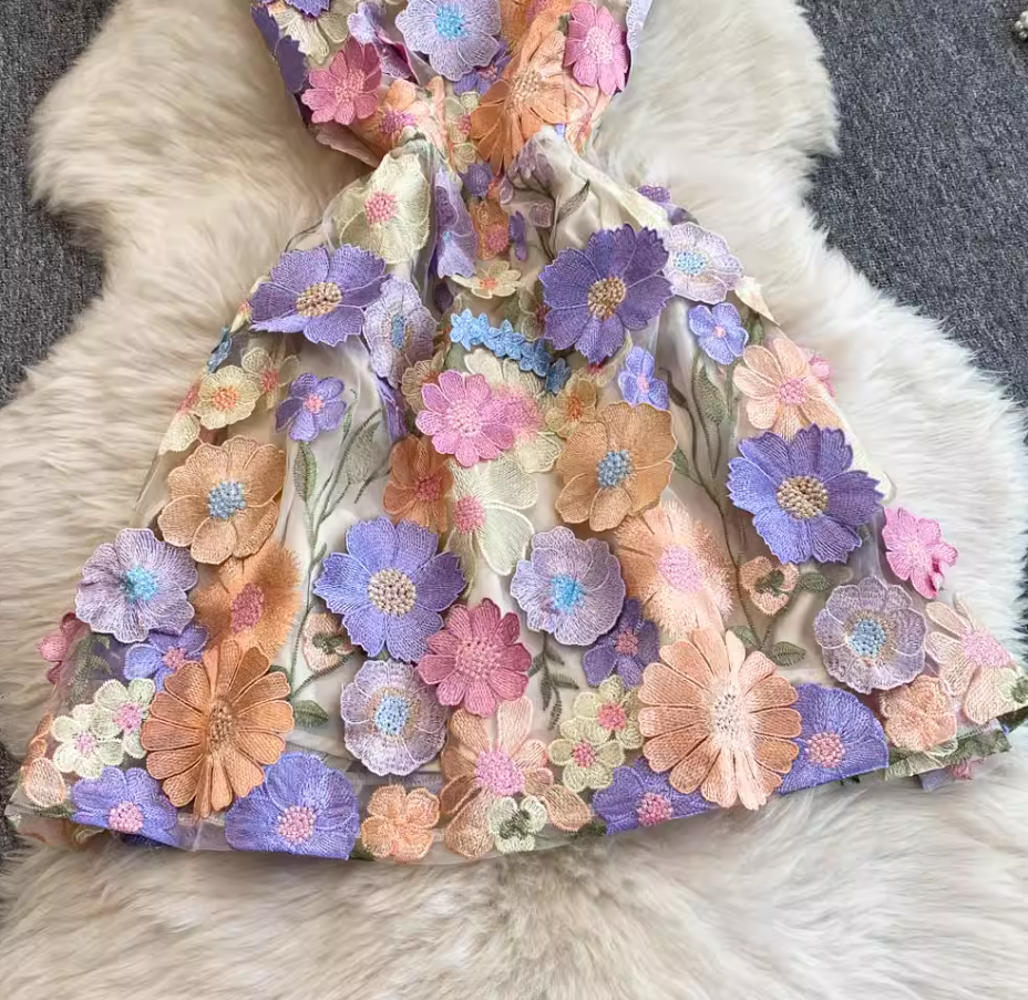 French mesh three-dimensional flower embroidery perspective waist dress suspenders dress short skirt R0323