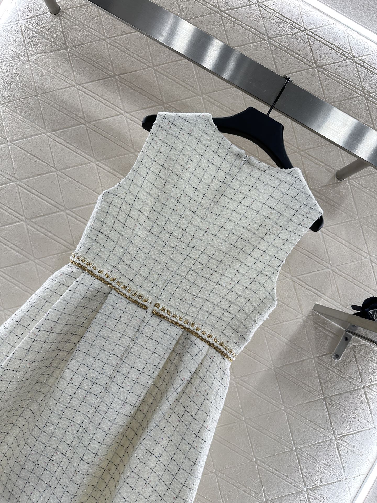 CHANEL BRAIDED HEM VEST SKIRT STYLE 287