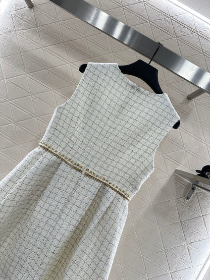 CHANEL BRAIDED HEM VEST SKIRT STYLE 287