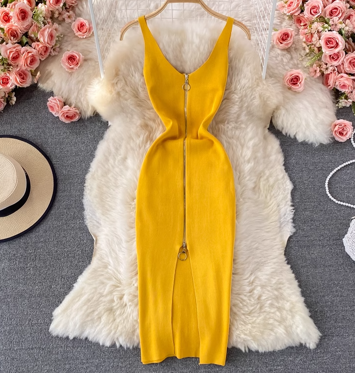 Elastic tight knitted vest skirt new summer style temperament V-neck zipper slit feminine hip dress R0368