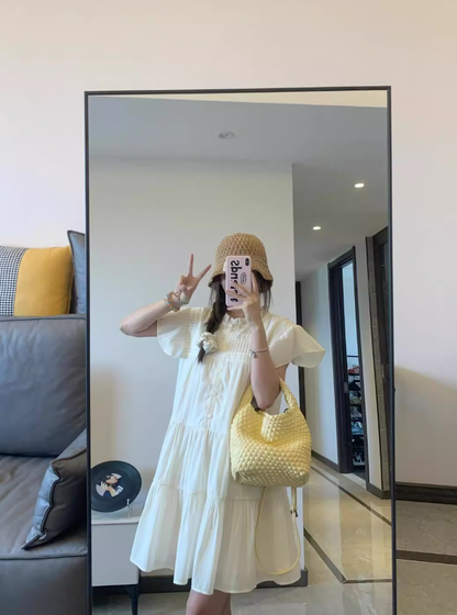Beautiful small flying sleeve dress new style temperament sweet A-line skirt small R0769