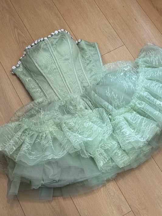 Pretty Homecoming Dress Strapless Lace Tulle Short Prom Dress Back to School Outfits Birthday Party Dress  D5024