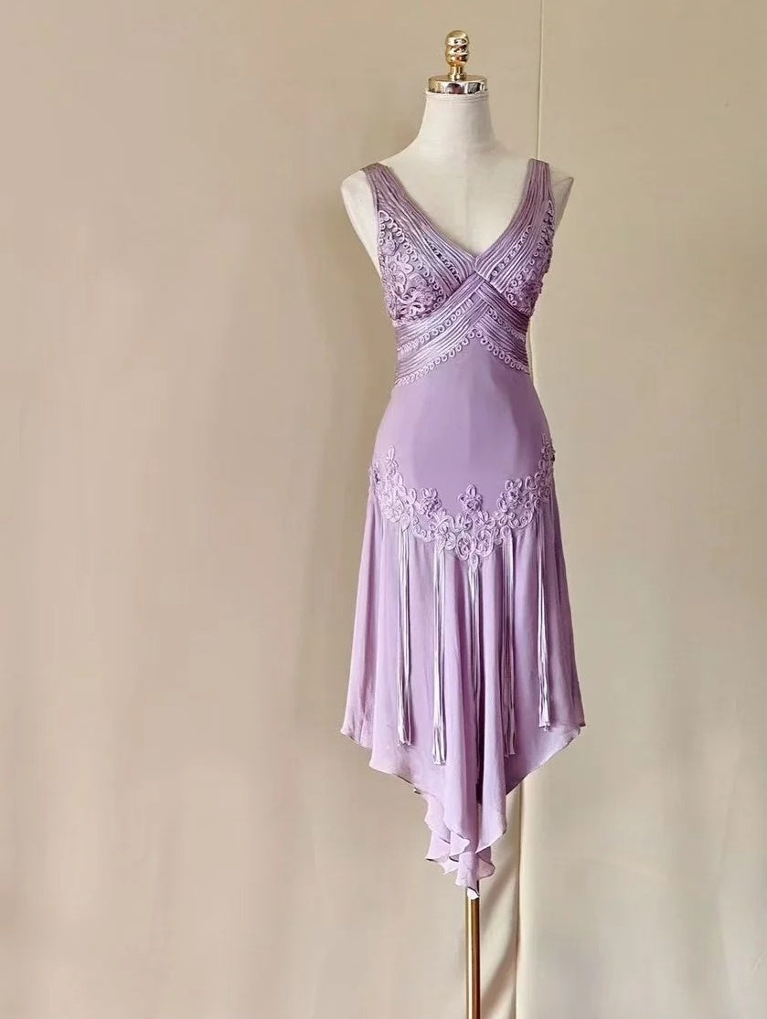 Elegant Prom Dress Light Purple V-neck Gala Gown Evening Dress Birthday Party Outfits     D5155