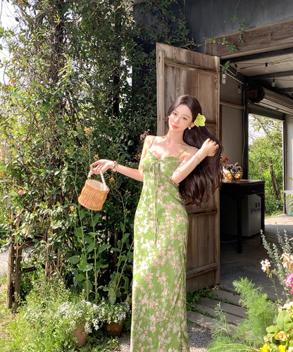 Green floral suspender dress beautiful waist A-line long skirt R0601