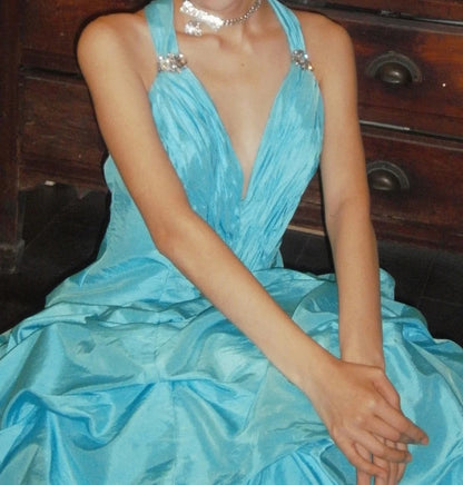 Pretty Prom Dress A Line V-neck Pleated Gala Gown Evening Dress Birthday Party Outfits     D5160