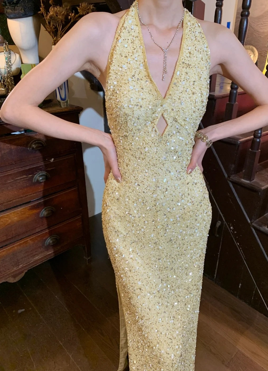 Shiny 90s Prom Dress Light Yellow V-neck Slit Gala Gown Formal Evening Dress 18th Birthday Party Dress    D5224