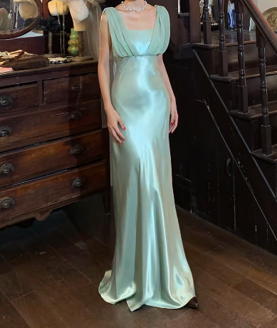 Charming Prom Dress Satin Straps Gala Gown Evening Dress Birthday Party Dress    D5257