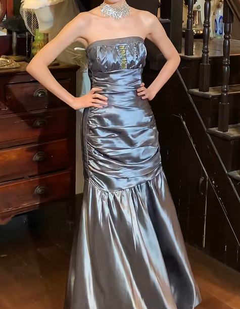 Chic Prom Dress Satin Strapless Pleated Mermaid Gala Gown Evening Dress    D5274
