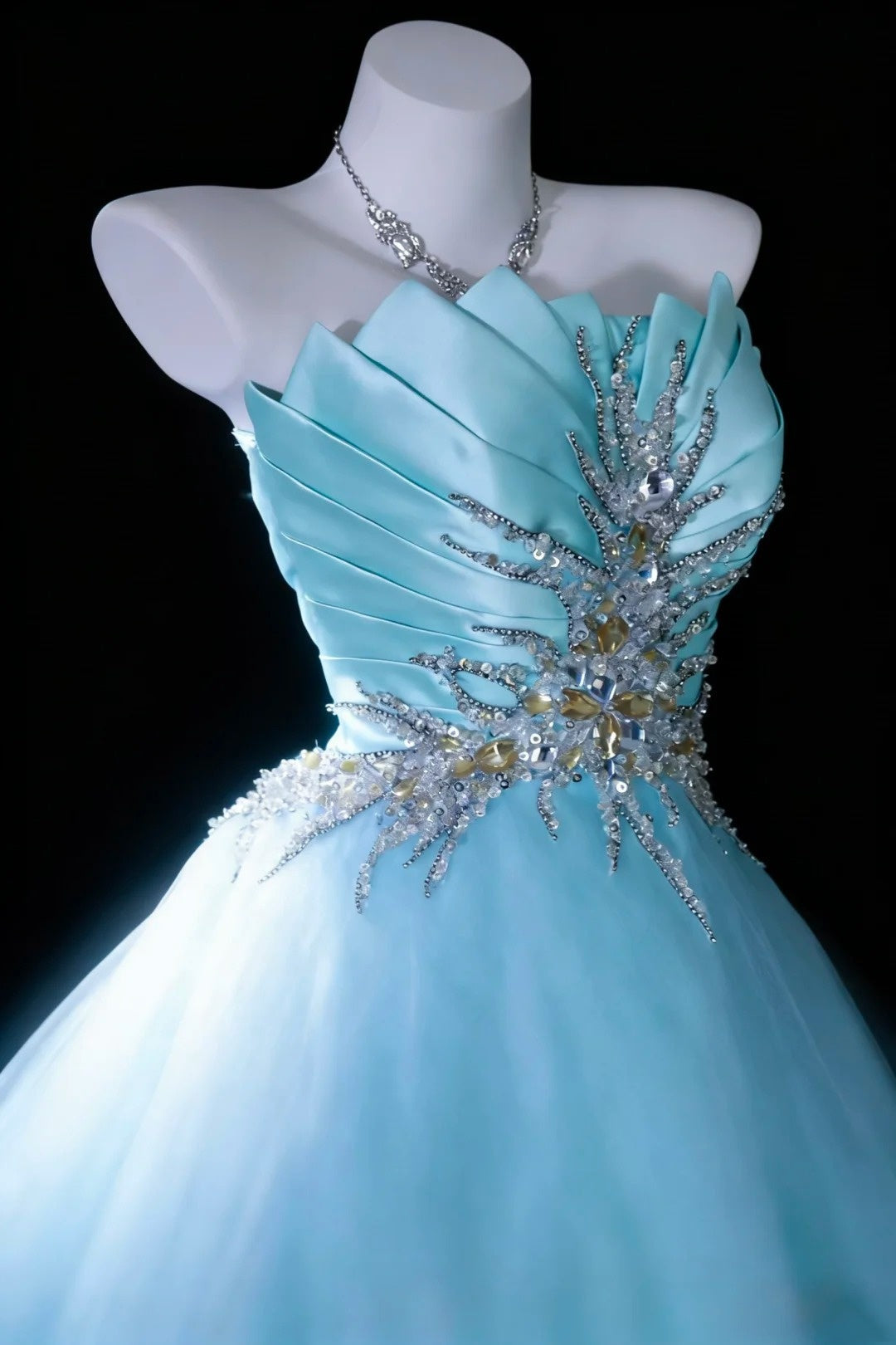 Elegant Ball Gown Light Blue Strapless Pleated Tulle Evening Dress Sweet 16th Dress Birthday Prom Gown       D5413