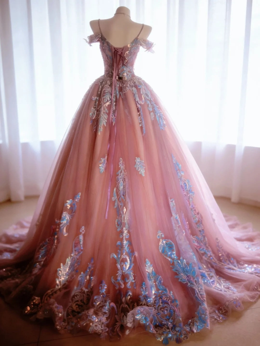 Chic Ball Gown Spaghetti Straps Pleated Tulle Evening Dress Quinceanera Dress Birthday Prom Gown       D5461