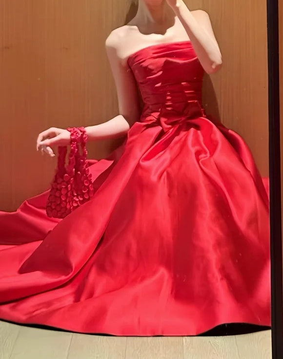 Charming Prom Dress Satin A Line Strapless Pleated Gala Dress Evening Dress       D5479