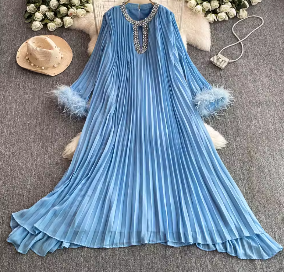 New French retro diamond round neck loose long trumpet sleeve pleated dress R0311