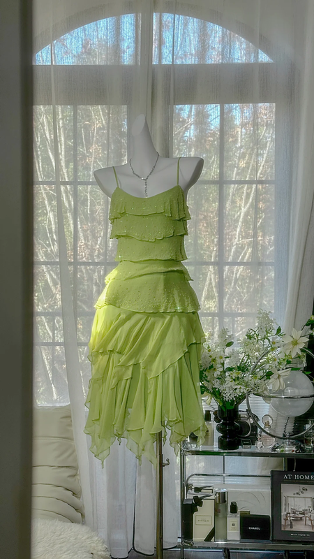 Light green halter-neck sexy cake skirt short ball gown R8099
