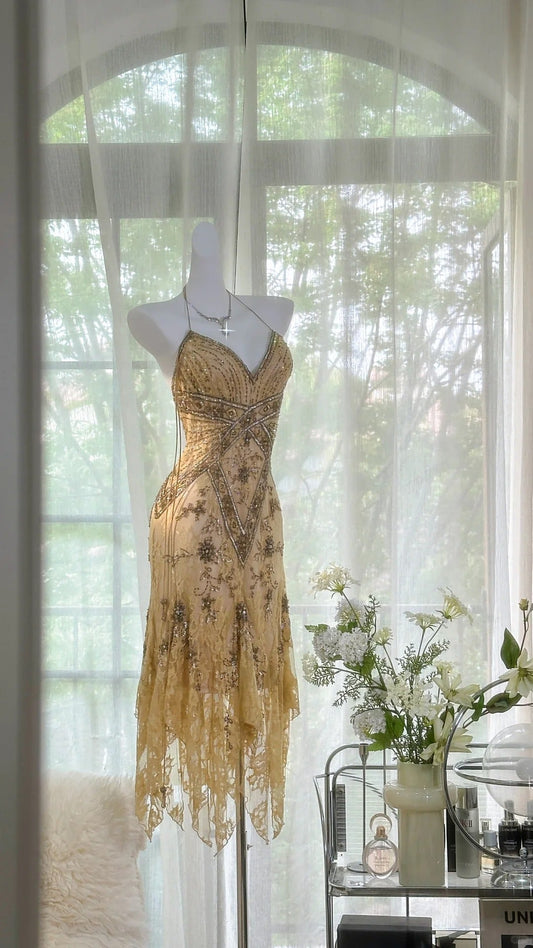 Stunning Homecoming Dress V Neck Beading Tulle Dress Back to School Outfits Party Dress  D6417