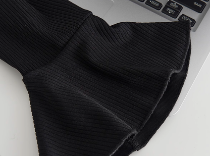 V-neck knitted dress new style ruffled trumpet sleeve slim French little black dress R0135